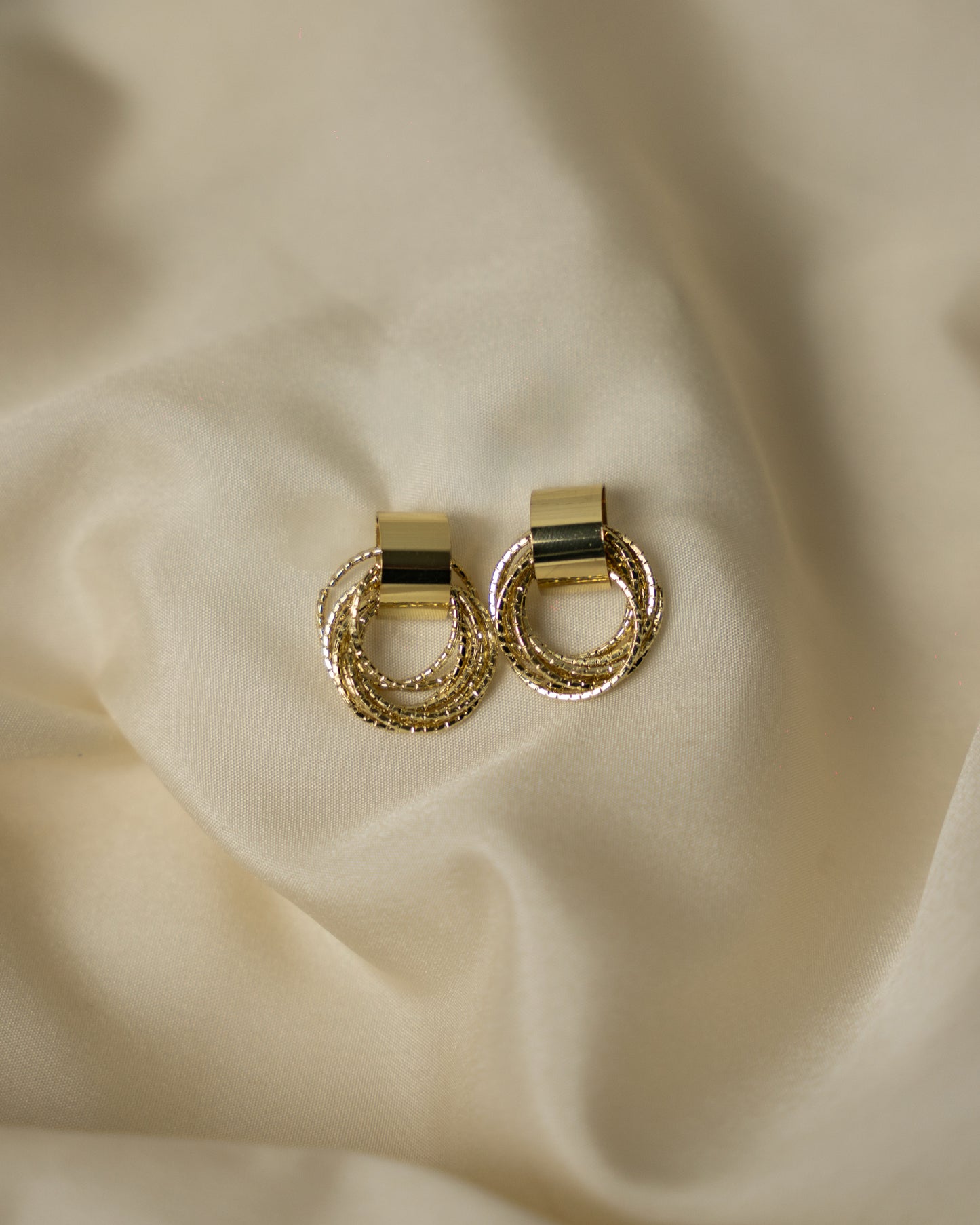 Retro rings